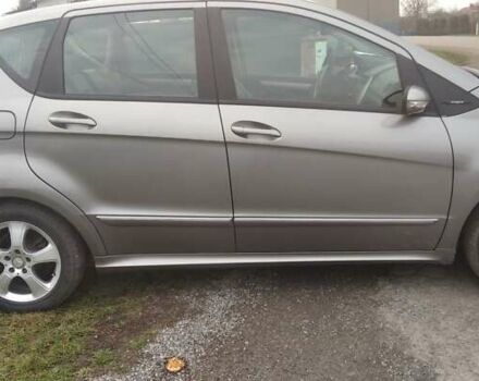 Серый Мерседес А класс, объемом двигателя 1.7 л и пробегом 244 тыс. км за 5850 $, фото 1 на Automoto.ua