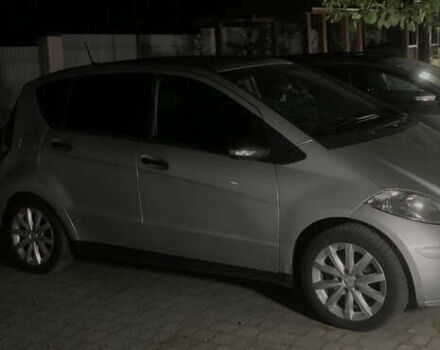 Серый Мерседес А класс, объемом двигателя 2 л и пробегом 186 тыс. км за 6200 $, фото 13 на Automoto.ua