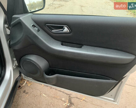 Серый Мерседес А класс, объемом двигателя 2 л и пробегом 184 тыс. км за 6100 $, фото 38 на Automoto.ua