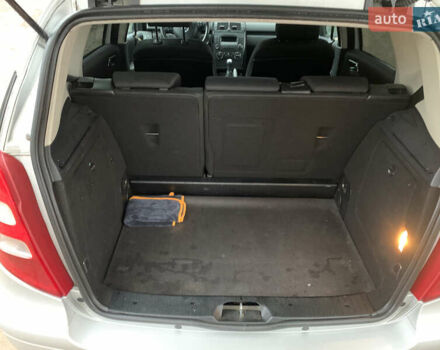 Серый Мерседес А класс, объемом двигателя 2 л и пробегом 184 тыс. км за 6100 $, фото 22 на Automoto.ua