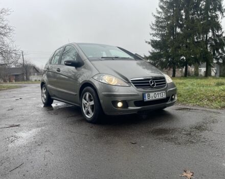 Сірий Мерседес А клас, об'ємом двигуна 2 л та пробігом 200 тис. км за 3513 $, фото 4 на Automoto.ua