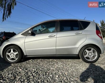 Сірий Мерседес А клас, об'ємом двигуна 1.7 л та пробігом 201 тис. км за 5800 $, фото 6 на Automoto.ua