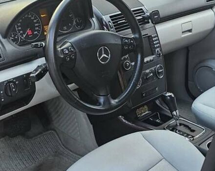 Сірий Мерседес А клас, об'ємом двигуна 2 л та пробігом 259 тис. км за 6700 $, фото 7 на Automoto.ua