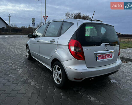 Сірий Мерседес А клас, об'ємом двигуна 1.7 л та пробігом 188 тис. км за 5500 $, фото 4 на Automoto.ua