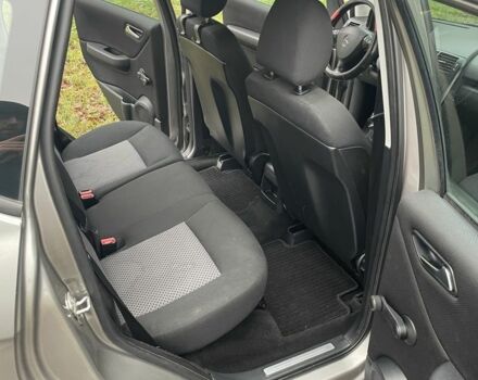 Сірий Мерседес А клас, об'ємом двигуна 2 л та пробігом 200 тис. км за 3513 $, фото 20 на Automoto.ua