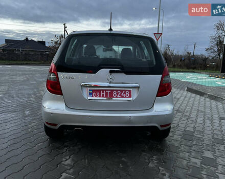 Сірий Мерседес А клас, об'ємом двигуна 1.7 л та пробігом 188 тис. км за 5500 $, фото 6 на Automoto.ua