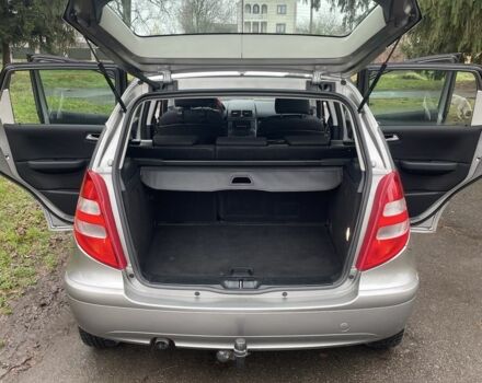 Сірий Мерседес А клас, об'ємом двигуна 2 л та пробігом 200 тис. км за 3513 $, фото 18 на Automoto.ua