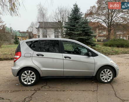 Серый Мерседес А класс, объемом двигателя 2 л и пробегом 184 тыс. км за 6100 $, фото 10 на Automoto.ua