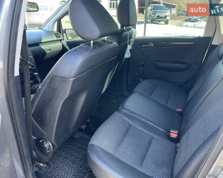 Сірий Мерседес А клас, об'ємом двигуна 1.99 л та пробігом 360 тис. км за 6700 $, фото 7 на Automoto.ua