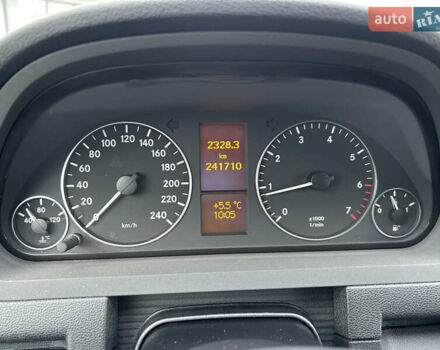 Серый Мерседес А класс, объемом двигателя 1.7 л и пробегом 241 тыс. км за 6500 $, фото 1 на Automoto.ua