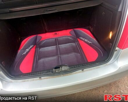 Серый Мерседес А класс, объемом двигателя 2 л и пробегом 265 тыс. км за 6800 $, фото 5 на Automoto.ua