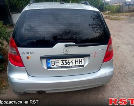Серый Мерседес А класс, объемом двигателя 2 л и пробегом 265 тыс. км за 6800 $, фото 2 на Automoto.ua