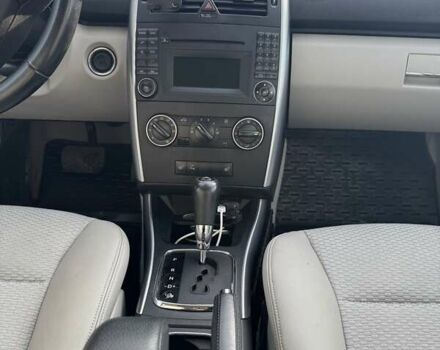 Серый Мерседес А класс, объемом двигателя 1.46 л и пробегом 200 тыс. км за 6900 $, фото 10 на Automoto.ua