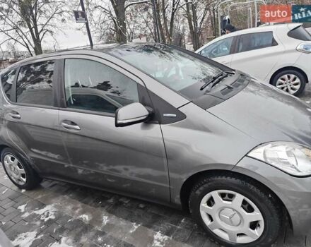 Серый Мерседес А класс, объемом двигателя 1.5 л и пробегом 266 тыс. км за 5900 $, фото 1 на Automoto.ua