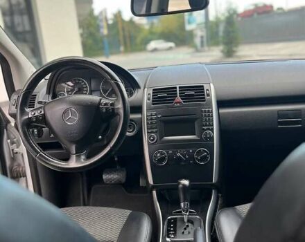 Серый Мерседес А класс, объемом двигателя 2 л и пробегом 221 тыс. км за 8000 $, фото 28 на Automoto.ua