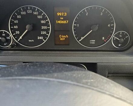 Серый Мерседес А класс, объемом двигателя 2 л и пробегом 140 тыс. км за 6500 $, фото 3 на Automoto.ua