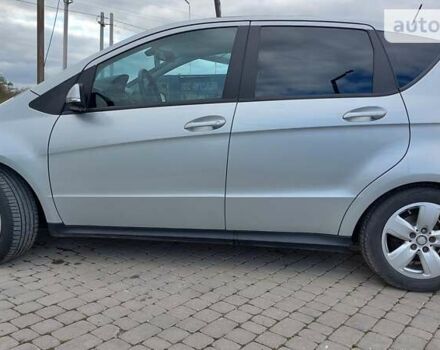 Серый Мерседес А класс, объемом двигателя 1.99 л и пробегом 215 тыс. км за 6000 $, фото 5 на Automoto.ua