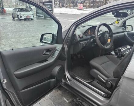 Серый Мерседес А класс, объемом двигателя 1.5 л и пробегом 266 тыс. км за 5900 $, фото 10 на Automoto.ua