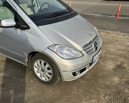 Серый Мерседес А класс, объемом двигателя 1.46 л и пробегом 200 тыс. км за 6900 $, фото 5 на Automoto.ua