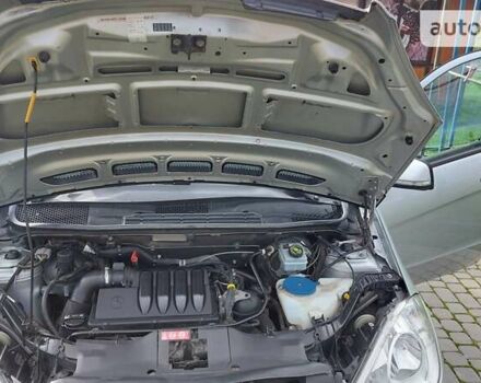 Серый Мерседес А класс, объемом двигателя 1.99 л и пробегом 230 тыс. км за 5500 $, фото 12 на Automoto.ua