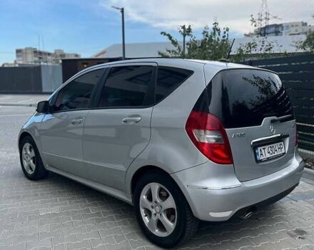 Серый Мерседес А класс, объемом двигателя 2 л и пробегом 221 тыс. км за 8000 $, фото 4 на Automoto.ua