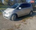 Сірий Мерседес А клас, об'ємом двигуна 1.99 л та пробігом 320 тис. км за 7150 $, фото 1 на Automoto.ua