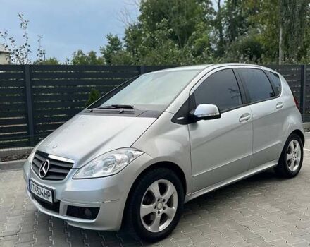 Серый Мерседес А класс, объемом двигателя 2 л и пробегом 221 тыс. км за 8000 $, фото 5 на Automoto.ua