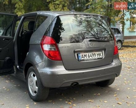 Серый Мерседес А класс, объемом двигателя 1.5 л и пробегом 244 тыс. км за 5900 $, фото 4 на Automoto.ua