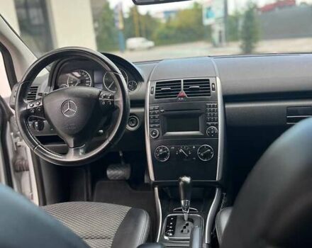 Серый Мерседес А класс, объемом двигателя 2 л и пробегом 221 тыс. км за 8000 $, фото 24 на Automoto.ua