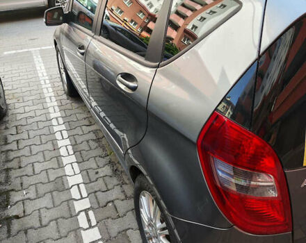 Мерседес А клас 2011 у Фастове на Automoto.ua Сірий Мерседес А клас, об'ємом двигуна 1.7 л та пробігом 82 тис. км за 7300 $, фото 4 на Automoto.ua