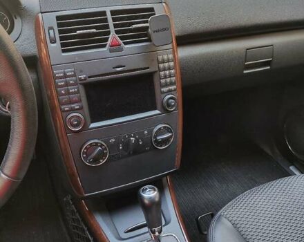 Сірий Мерседес А клас, об'ємом двигуна 1.7 л та пробігом 82 тис. км за 7300 $, фото 9 на Automoto.ua