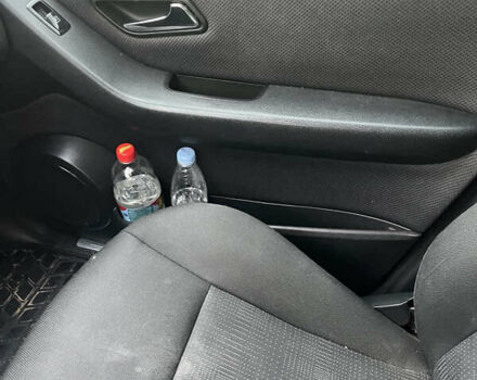 Серый Мерседес А класс, объемом двигателя 1.99 л и пробегом 234 тыс. км за 9500 $, фото 20 на Automoto.ua