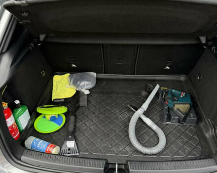 Сірий Мерседес А клас, об'ємом двигуна 1.46 л та пробігом 82 тис. км за 28000 $, фото 15 на Automoto.ua