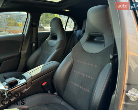 Серый Мерседес А класс, объемом двигателя 1.33 л и пробегом 33 тыс. км за 34000 $, фото 15 на Automoto.ua