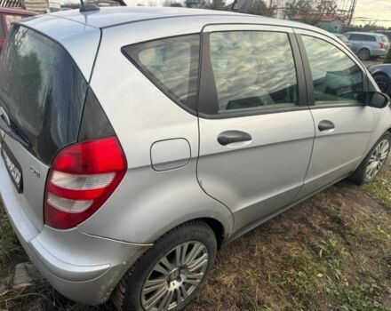 Серый Мерседес А класс, объемом двигателя 2 л и пробегом 370 тыс. км за 1850 $, фото 2 на Automoto.ua