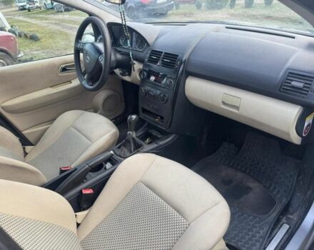 Серый Мерседес А класс, объемом двигателя 2 л и пробегом 370 тыс. км за 1850 $, фото 7 на Automoto.ua