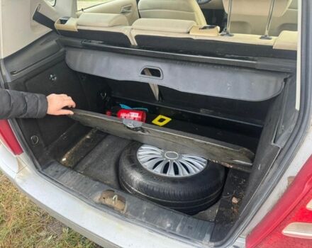 Серый Мерседес А класс, объемом двигателя 2 л и пробегом 370 тыс. км за 1850 $, фото 5 на Automoto.ua