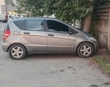 Сірий Мерседес А клас, об'ємом двигуна 1.7 л та пробігом 127 тис. км за 3200 $, фото 3 на Automoto.ua