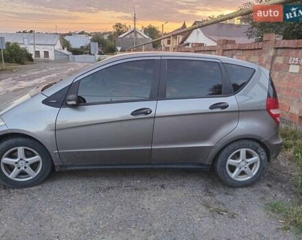 Сірий Мерседес А клас, об'ємом двигуна 1.7 л та пробігом 127 тис. км за 3400 $, фото 1 на Automoto.ua