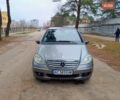 Серый Мерседес А класс, объемом двигателя 1.5 л и пробегом 159 тыс. км за 4900 $, фото 1 на Automoto.ua