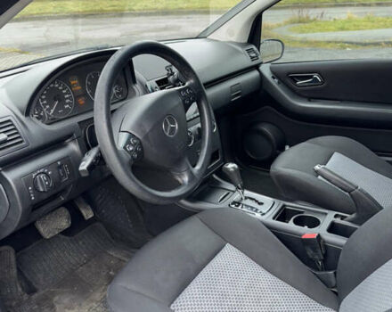 Сірий Мерседес А клас, об'ємом двигуна 1.7 л та пробігом 212 тис. км за 5700 $, фото 10 на Automoto.ua