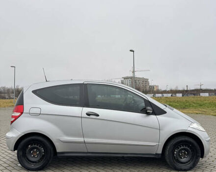 Сірий Мерседес А клас, об'ємом двигуна 1.7 л та пробігом 212 тис. км за 5700 $, фото 6 на Automoto.ua