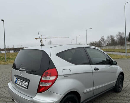 Сірий Мерседес А клас, об'ємом двигуна 1.7 л та пробігом 212 тис. км за 5700 $, фото 5 на Automoto.ua