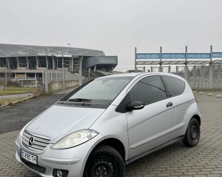 Серый Мерседес А класс, объемом двигателя 1.7 л и пробегом 212 тыс. км за 5700 $, фото 1 на Automoto.ua