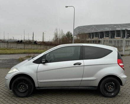 Сірий Мерседес А клас, об'ємом двигуна 1.7 л та пробігом 212 тис. км за 5700 $, фото 2 на Automoto.ua