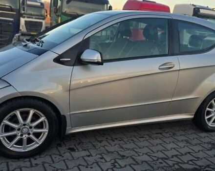 Серый Мерседес А класс, объемом двигателя 2 л и пробегом 401 тыс. км за 6100 $, фото 15 на Automoto.ua