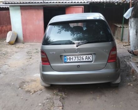 Серый Мерседес А класс, объемом двигателя 1.7 л и пробегом 230 тыс. км за 3550 $, фото 3 на Automoto.ua