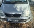 Сірий Мерседес А клас, об'ємом двигуна 2 л та пробігом 300 тис. км за 1600 $, фото 1 на Automoto.ua
