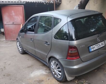 Серый Мерседес А класс, объемом двигателя 1.7 л и пробегом 230 тыс. км за 3550 $, фото 4 на Automoto.ua