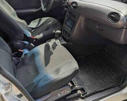 Сірий Мерседес А клас, об'ємом двигуна 1.7 л та пробігом 250 тис. км за 3400 $, фото 5 на Automoto.ua